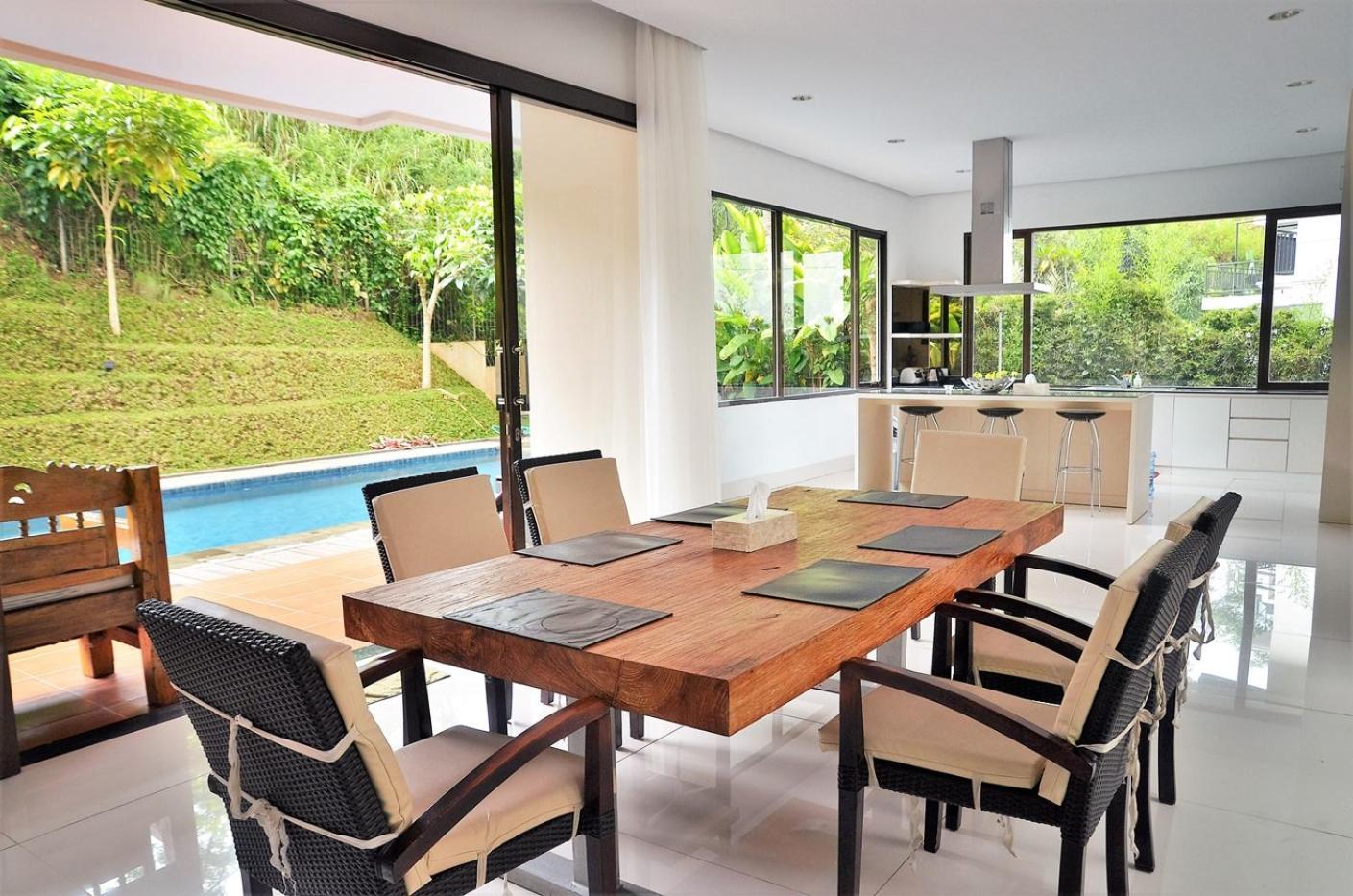 Oyama City View Villa 4 Bedrooms With A Private Swimming Pool باندونج المظهر الخارجي الصورة