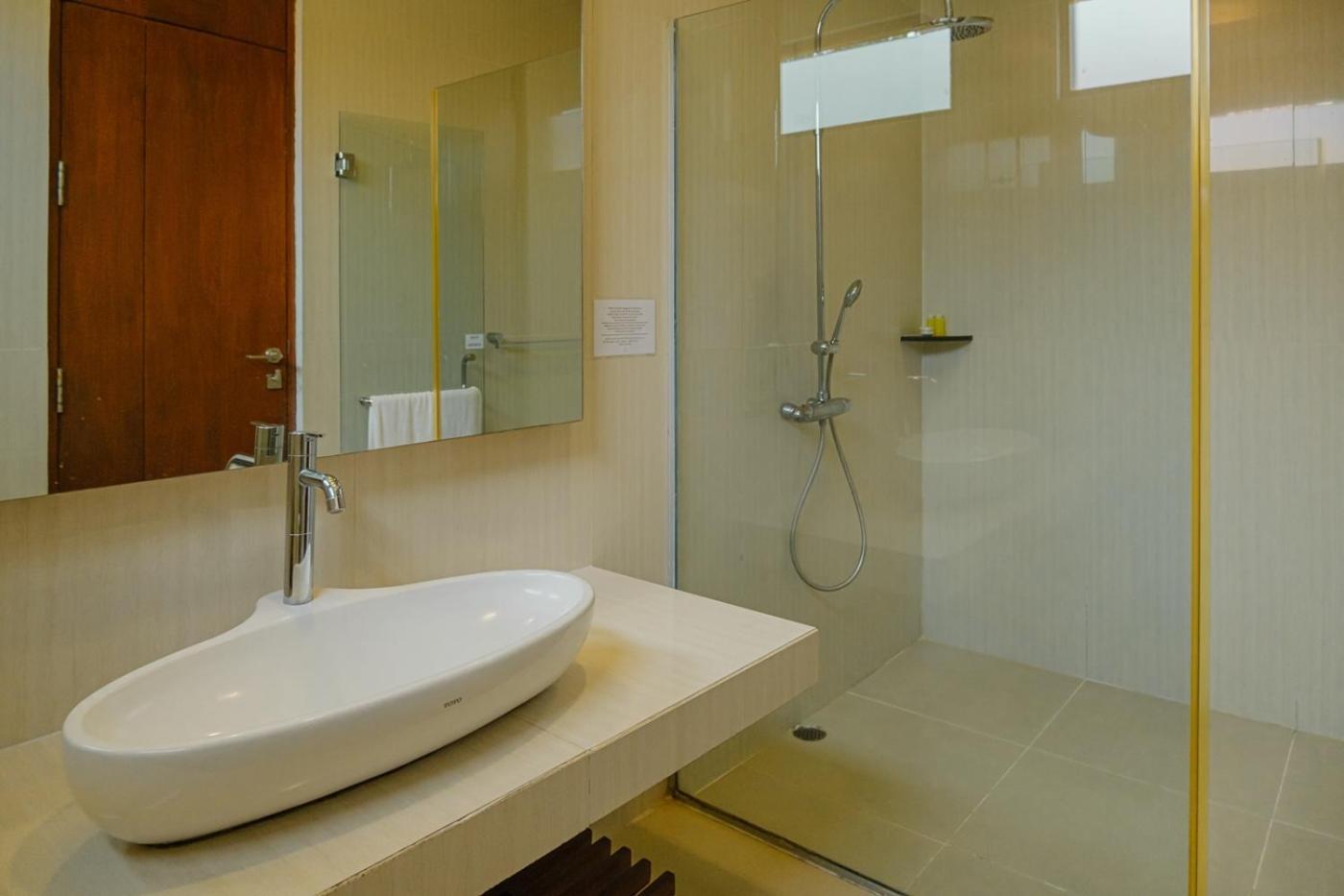Oyama City View Villa 4 Bedrooms With A Private Swimming Pool باندونج المظهر الخارجي الصورة