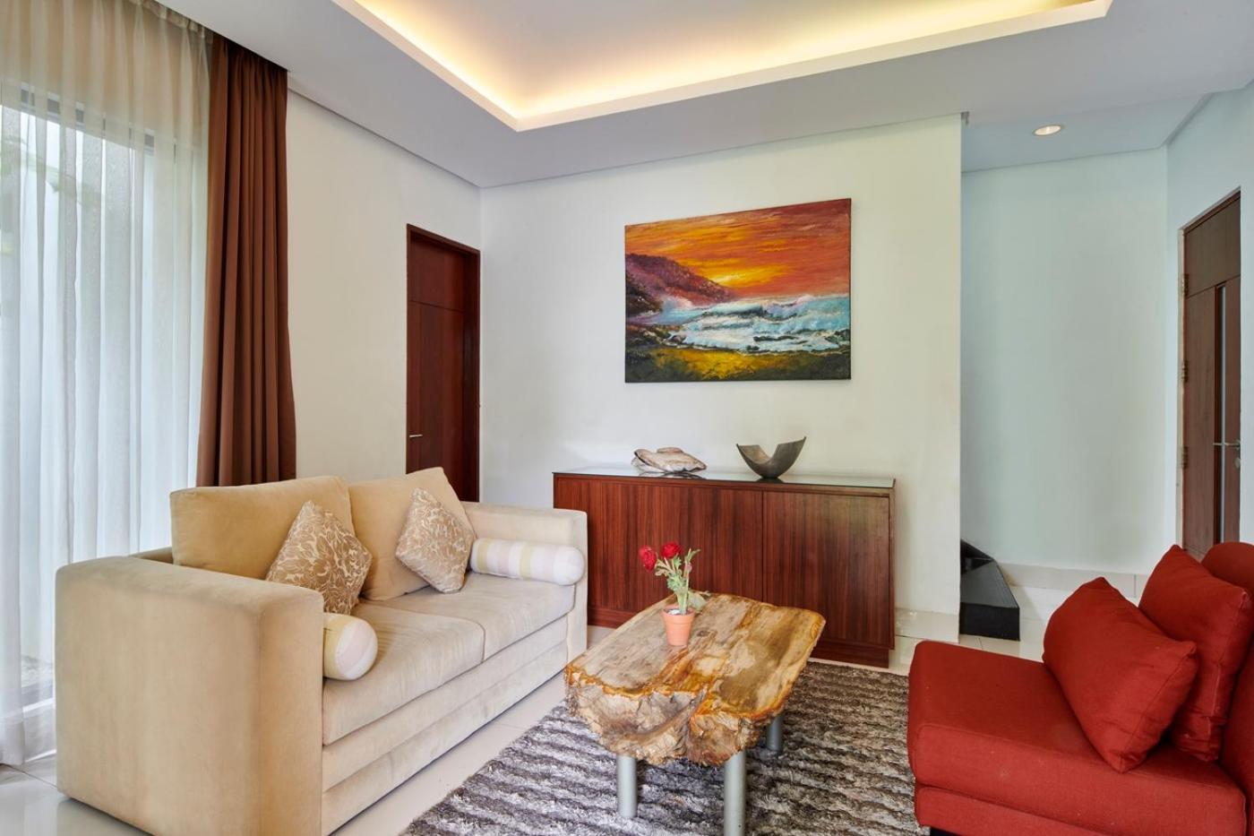 Oyama City View Villa 4 Bedrooms With A Private Swimming Pool باندونج المظهر الخارجي الصورة